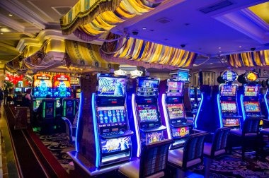 dktoto dashboard with live games overview