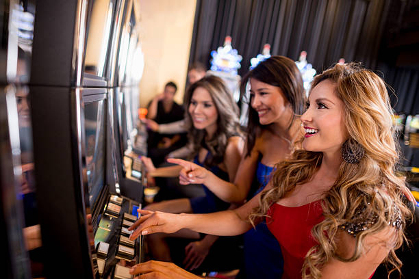 Live Speed Roulette wheel spinning at dktoto broadcast studio with real-time HD feed